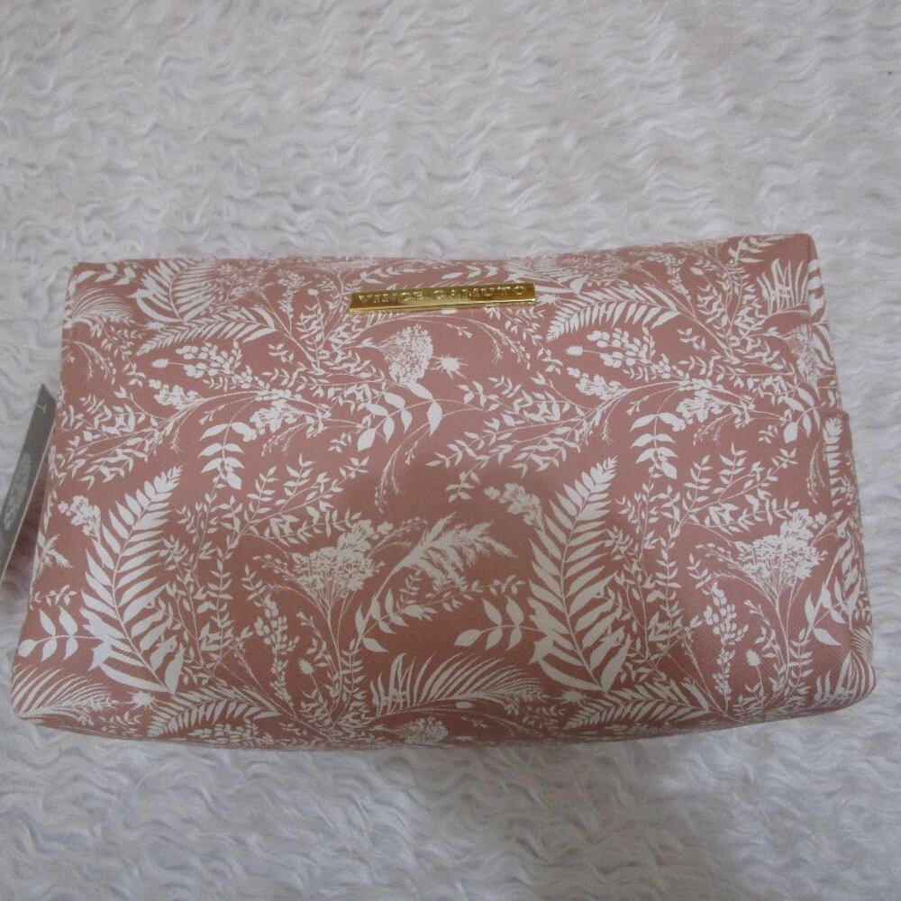 NWT Beautiful Large Vince Camuto Pink and white floral Makeup Bag Pouch 12X6
